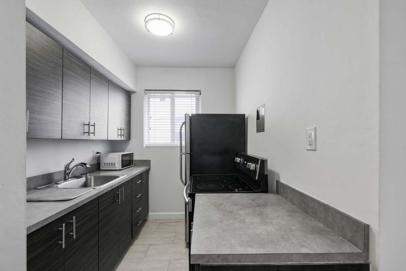 Studio Haven Miami Beach Steps To Sand Екстериор снимка
